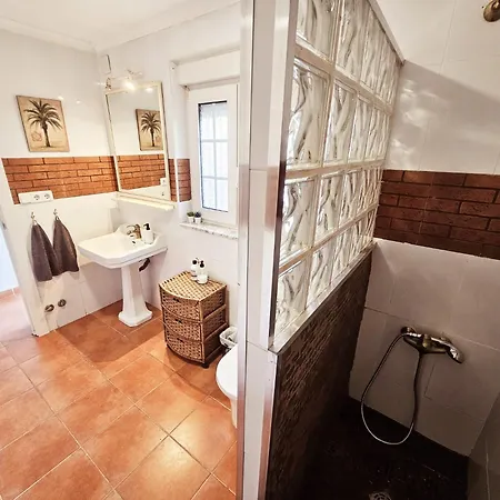 Rustico Con Piscina Y Barbacoa, Valencia Holiday home *